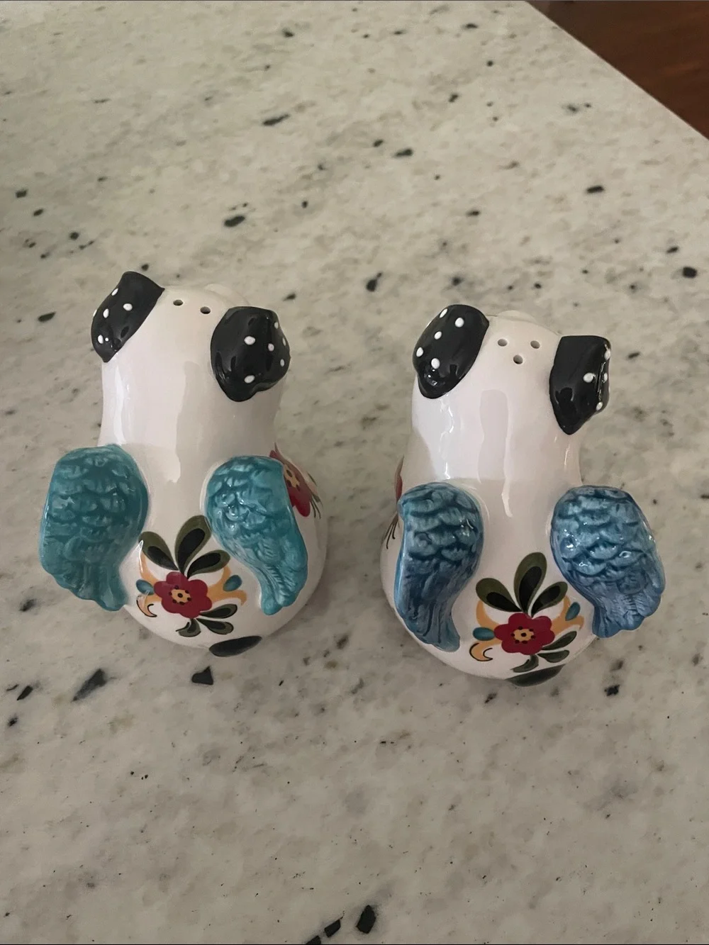 Salt & Pepper Shakers